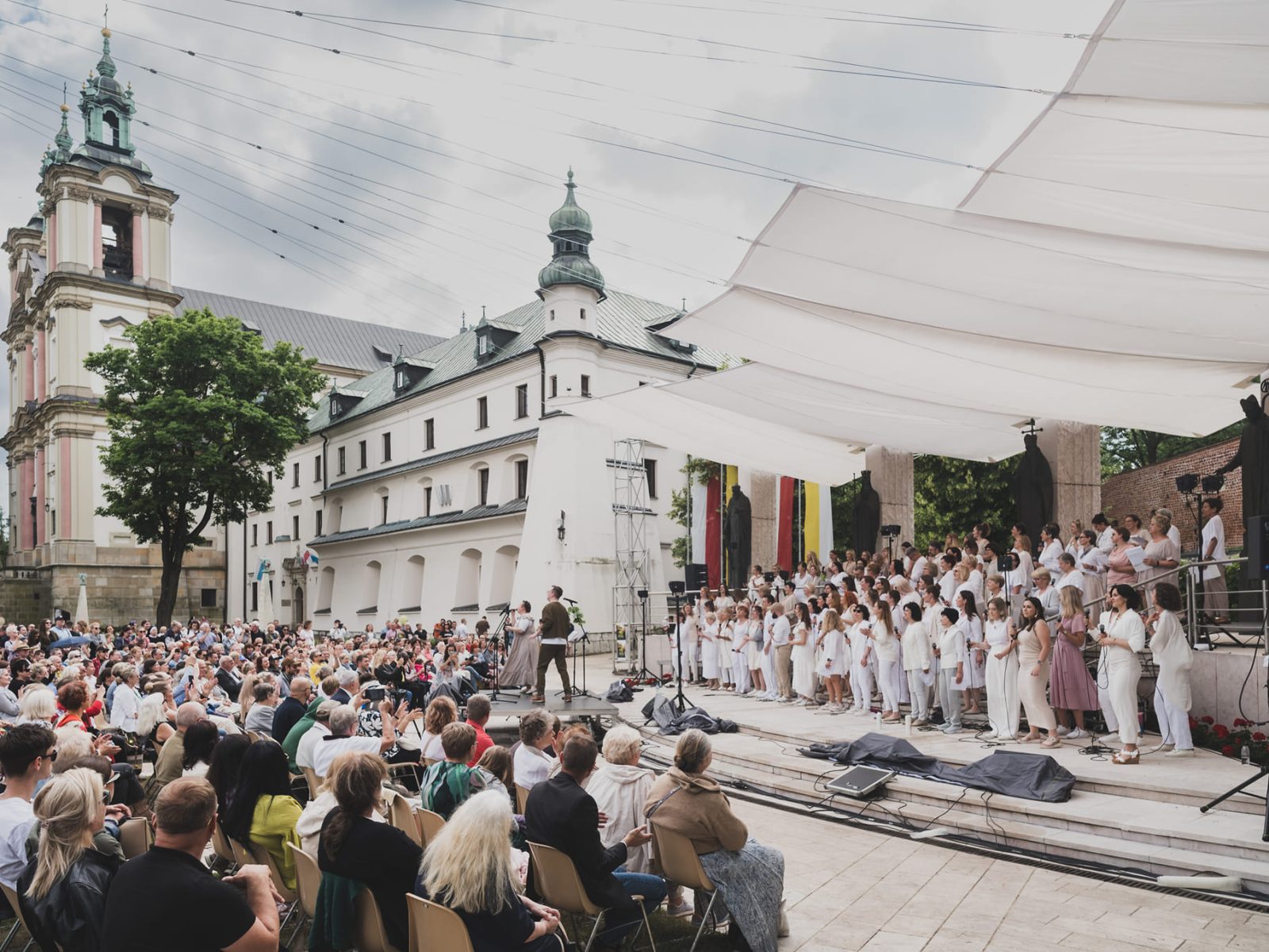 448021820_964576512125010_4755543588433465484_n